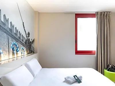 B&B Hotel Verona Otel 3*