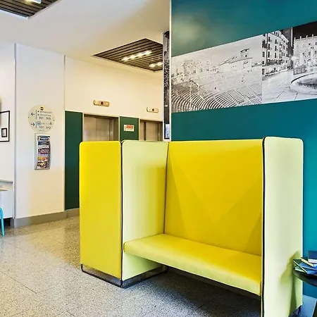 B&B Hotel Verona Otel Verona