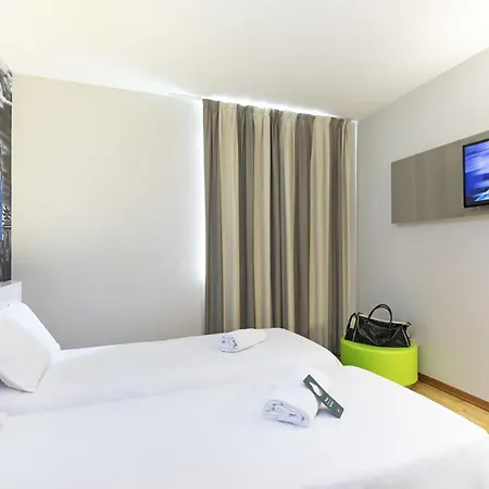 B&B Hotel Verona Hotell 3*
