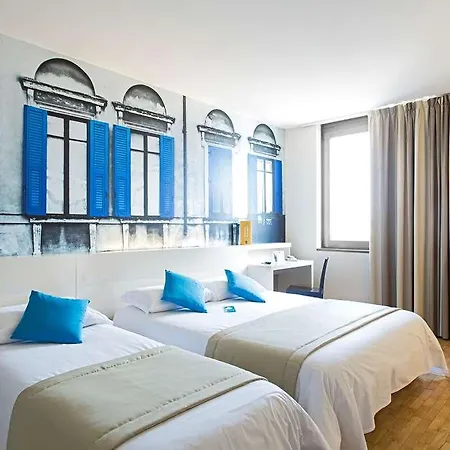 B&B Hotel Verona Hotell