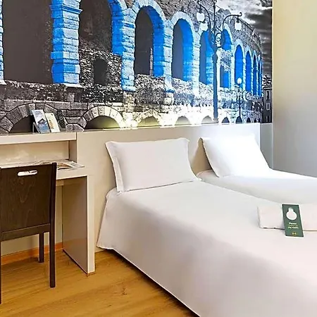 B&B Hotel Verona 3*