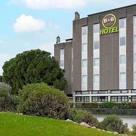 B&B Hotel Verona Hotel 3*