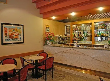 Ξενοδοχείο B&B Hotel Verona