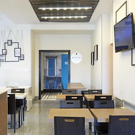 B&B Hotel Verona Otel