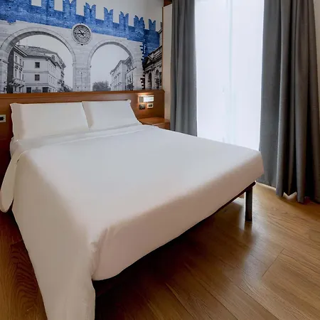Hotel B&B Hotel Verona Verona